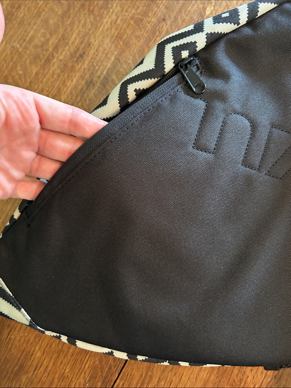 Sling bag - Picture 12 of 13